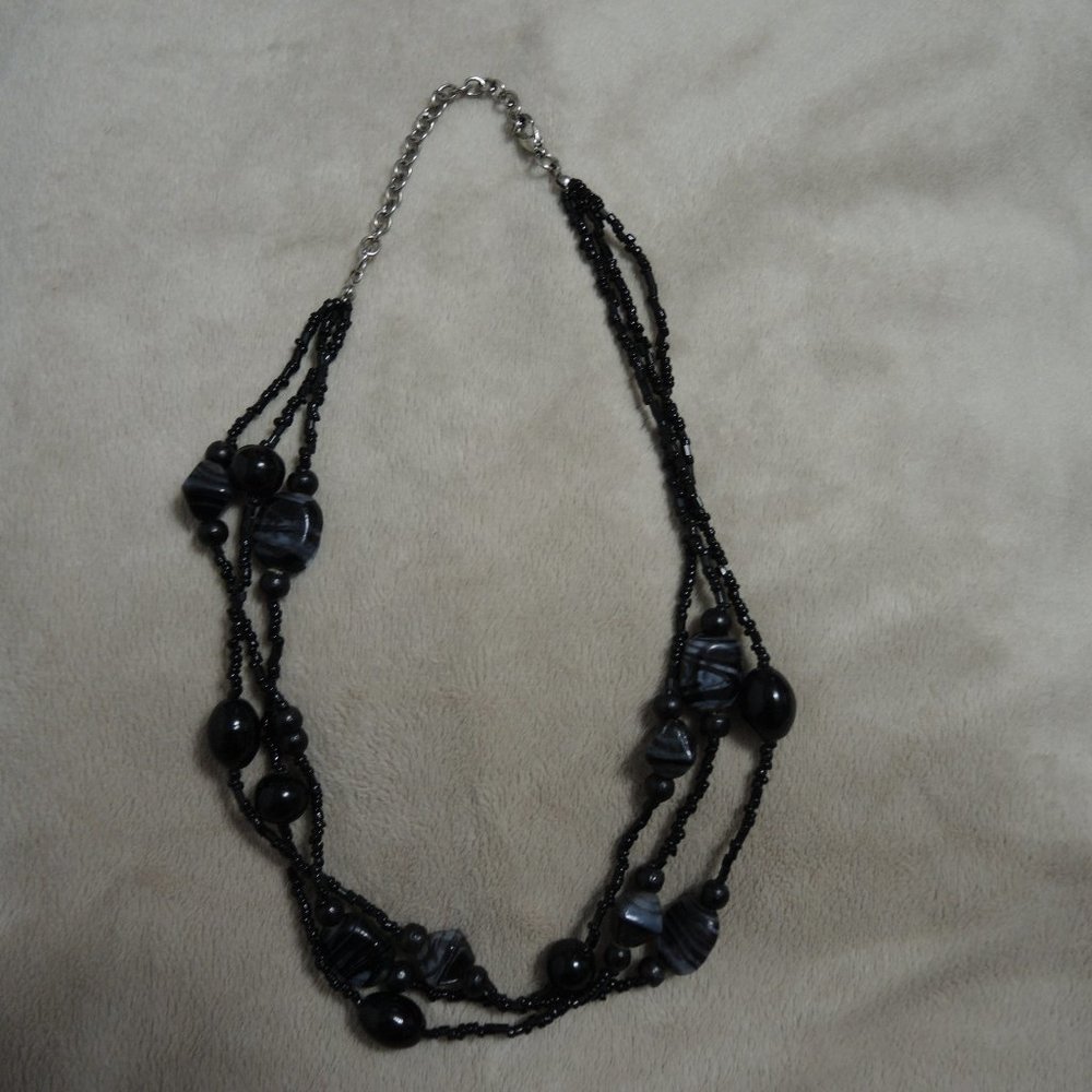 Three Strand Beaded Necklace Black & Gray 9" Drop
